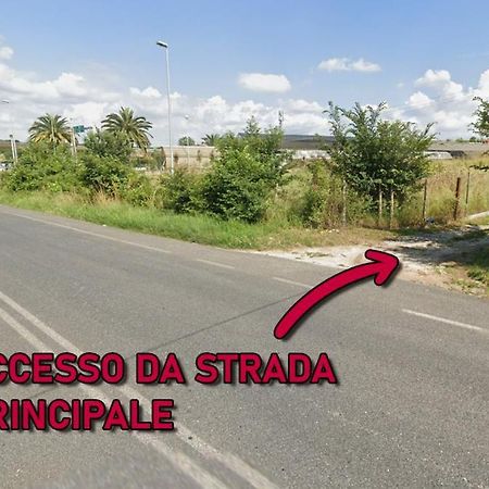 Casale Bianco Al Casello Dell' Autostrada Guidonia Exterior photo
